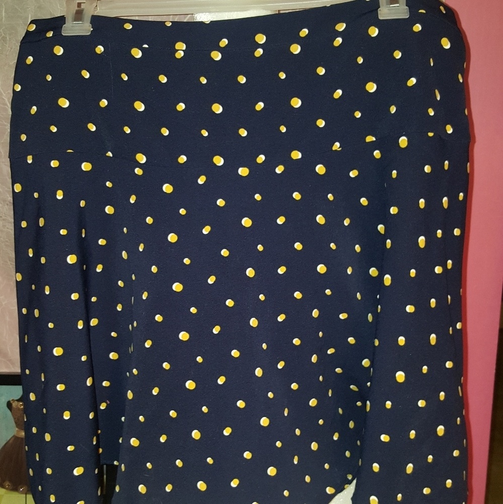 Womans Navy Yellow and White Polka Dot Skirt Plus size 16 from Roz & Ali